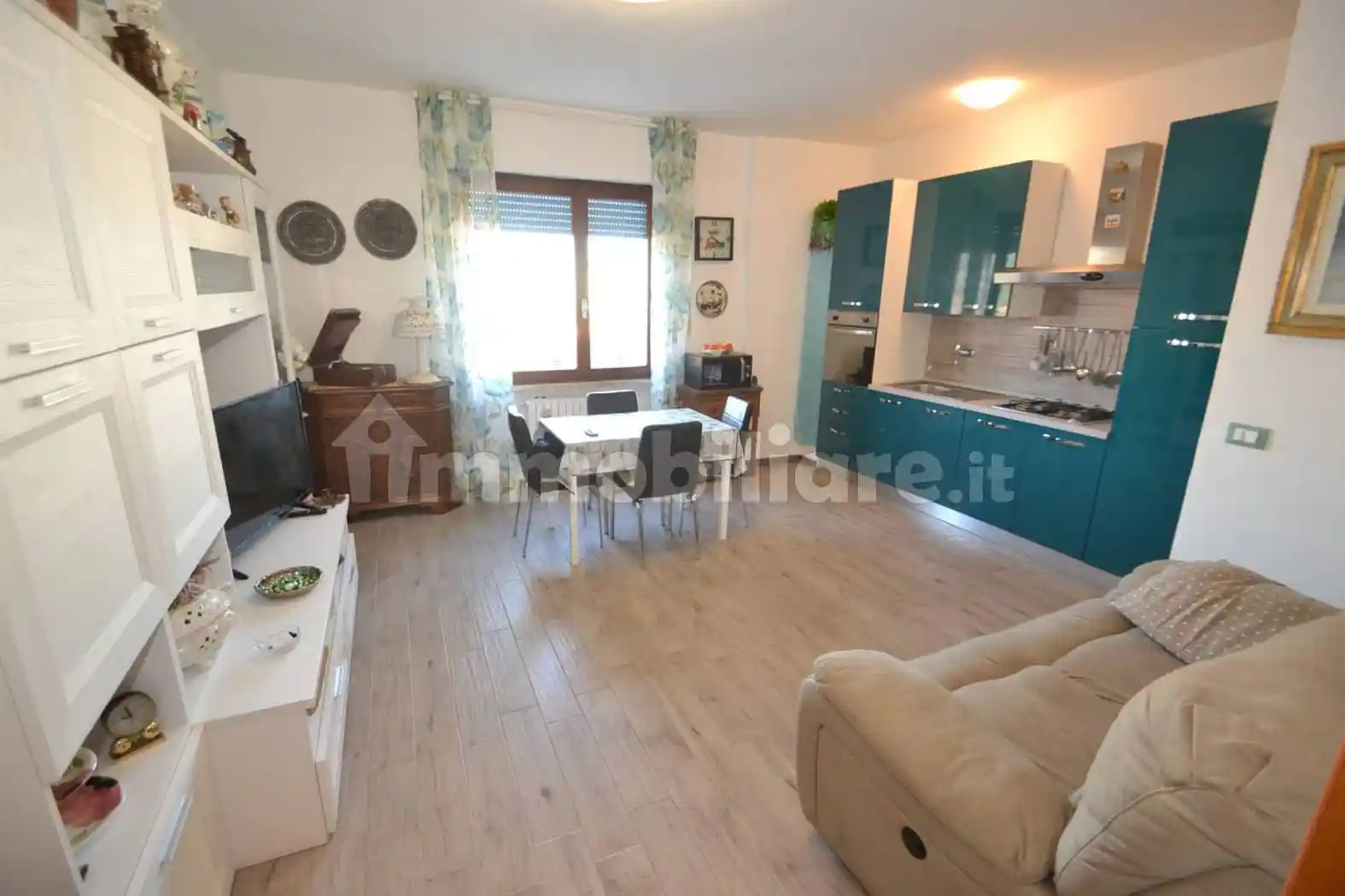 Appartamento in vendita a Rosignano Marittimo