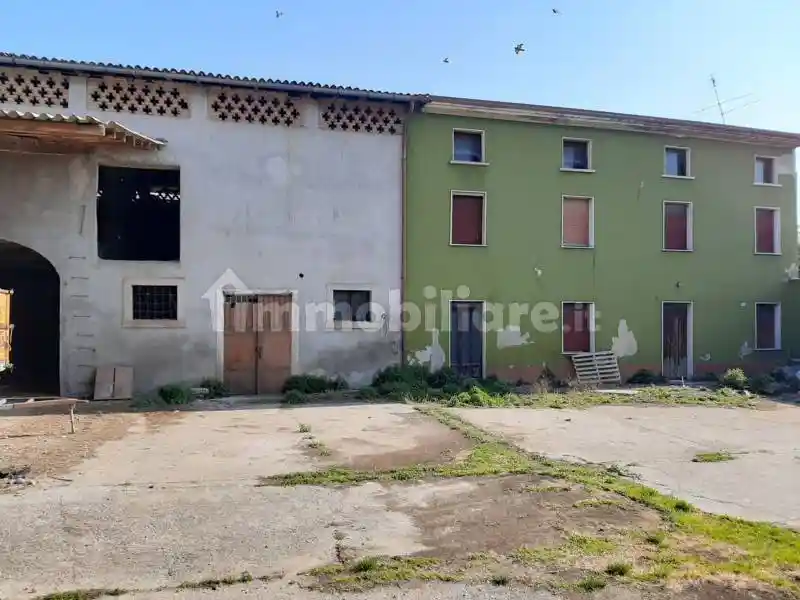 Rustico - Casale in vendita a Valeggio sul Mincio