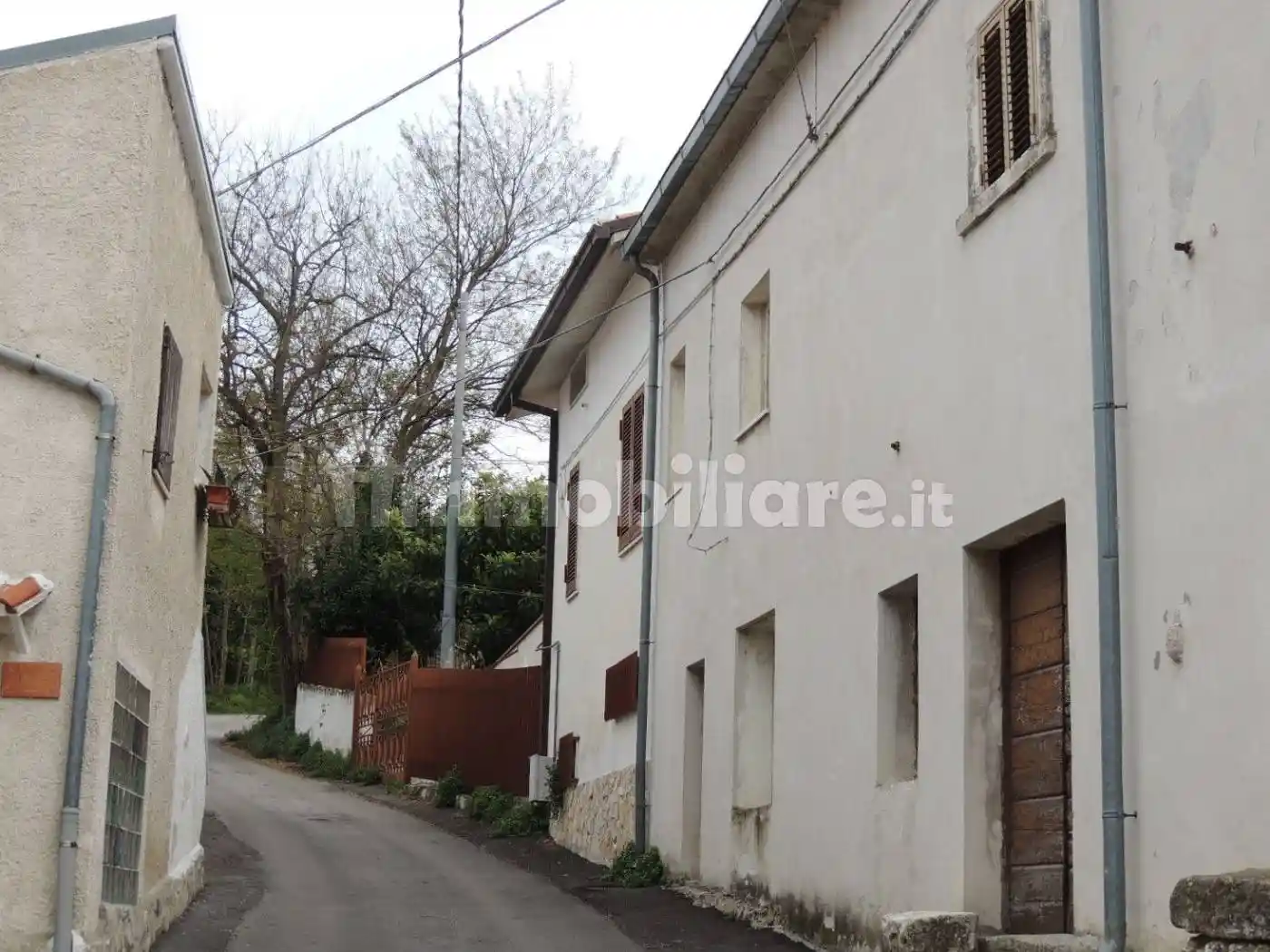 Terratetto unifamiliare via San Cesidio, Centro, San Valentino in Abruzzo Citeriore - foto 5