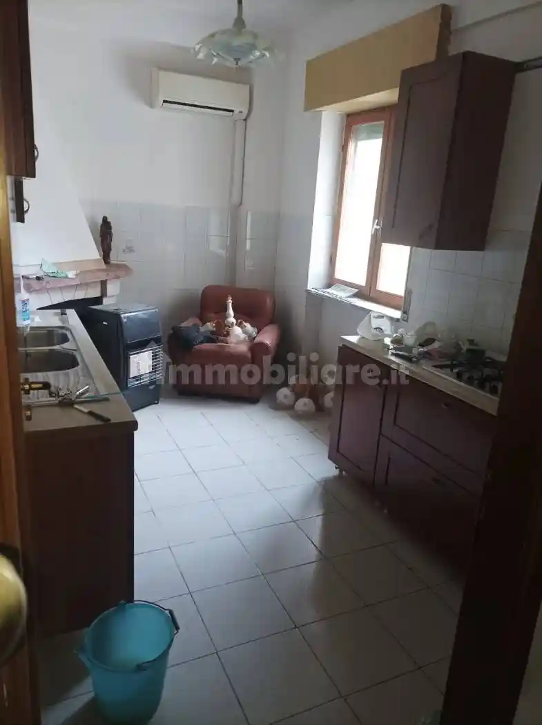 Appartamento in vendita a San Nicola Baronia