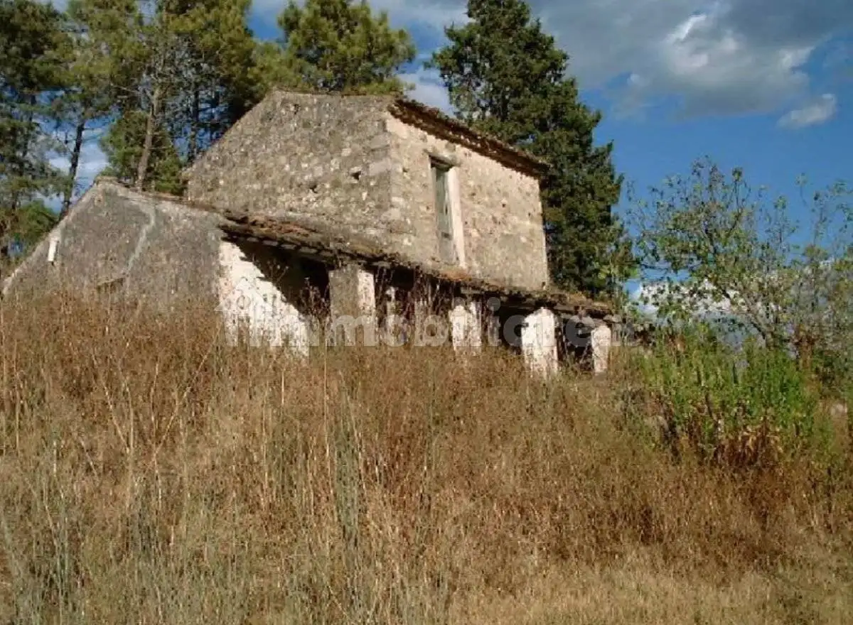 Casa indipendente in vendita a Pico