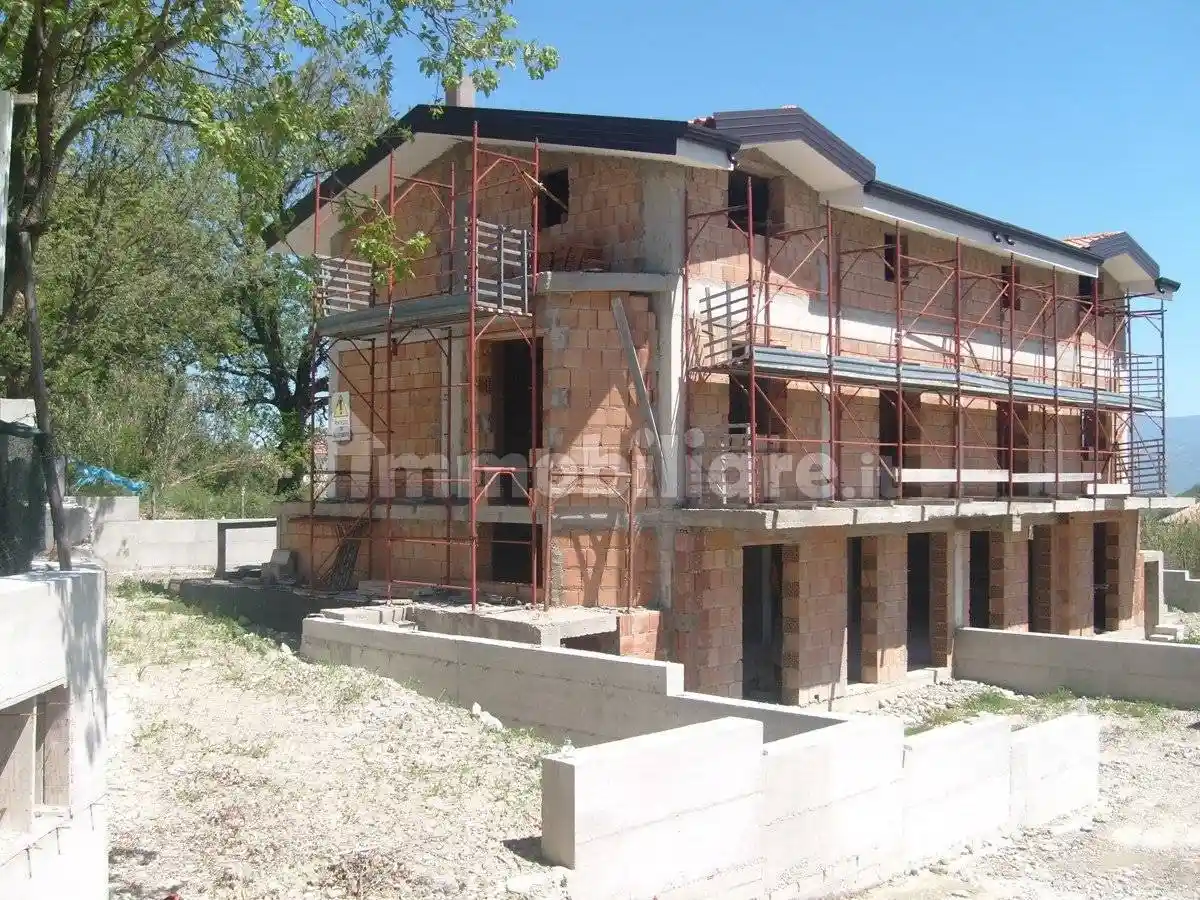 Villa bifamiliare Marano Marchesato via Acqua Sulfurea , snc, Marano Marchesato - foto 2