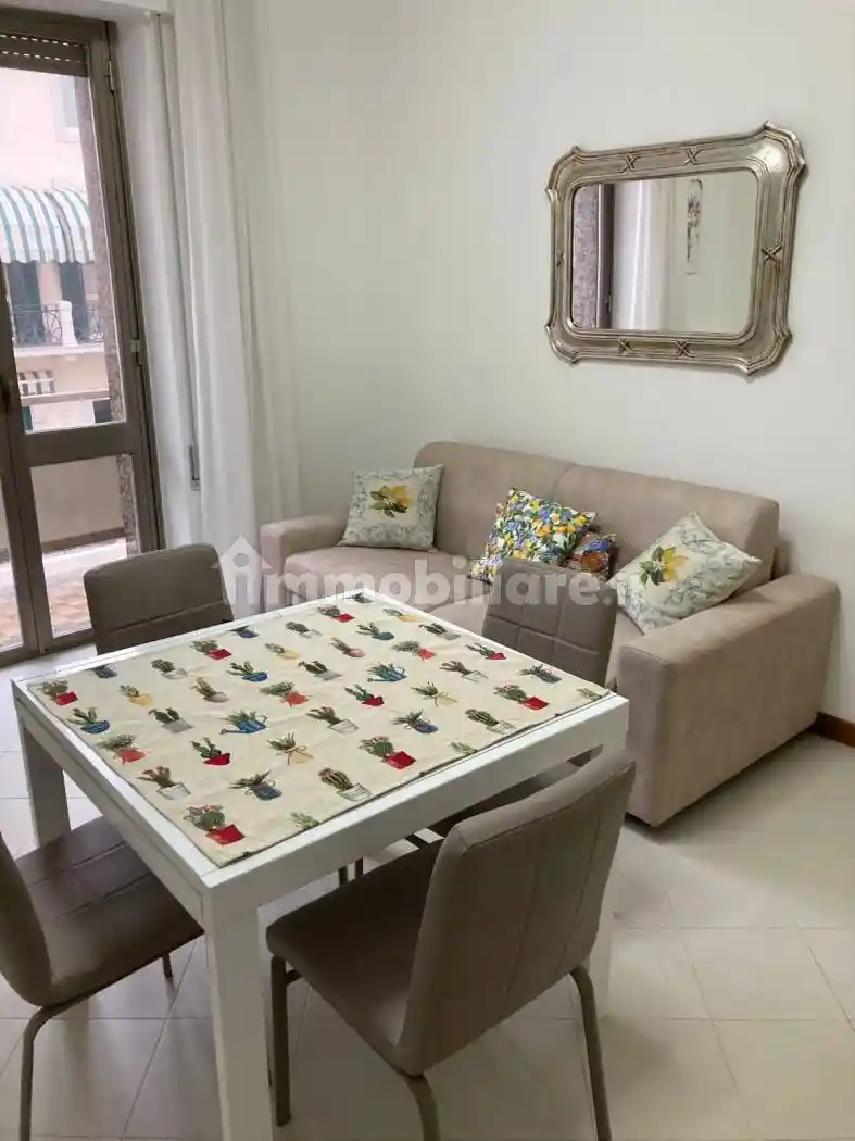 Appartamento in affitto a Viareggio