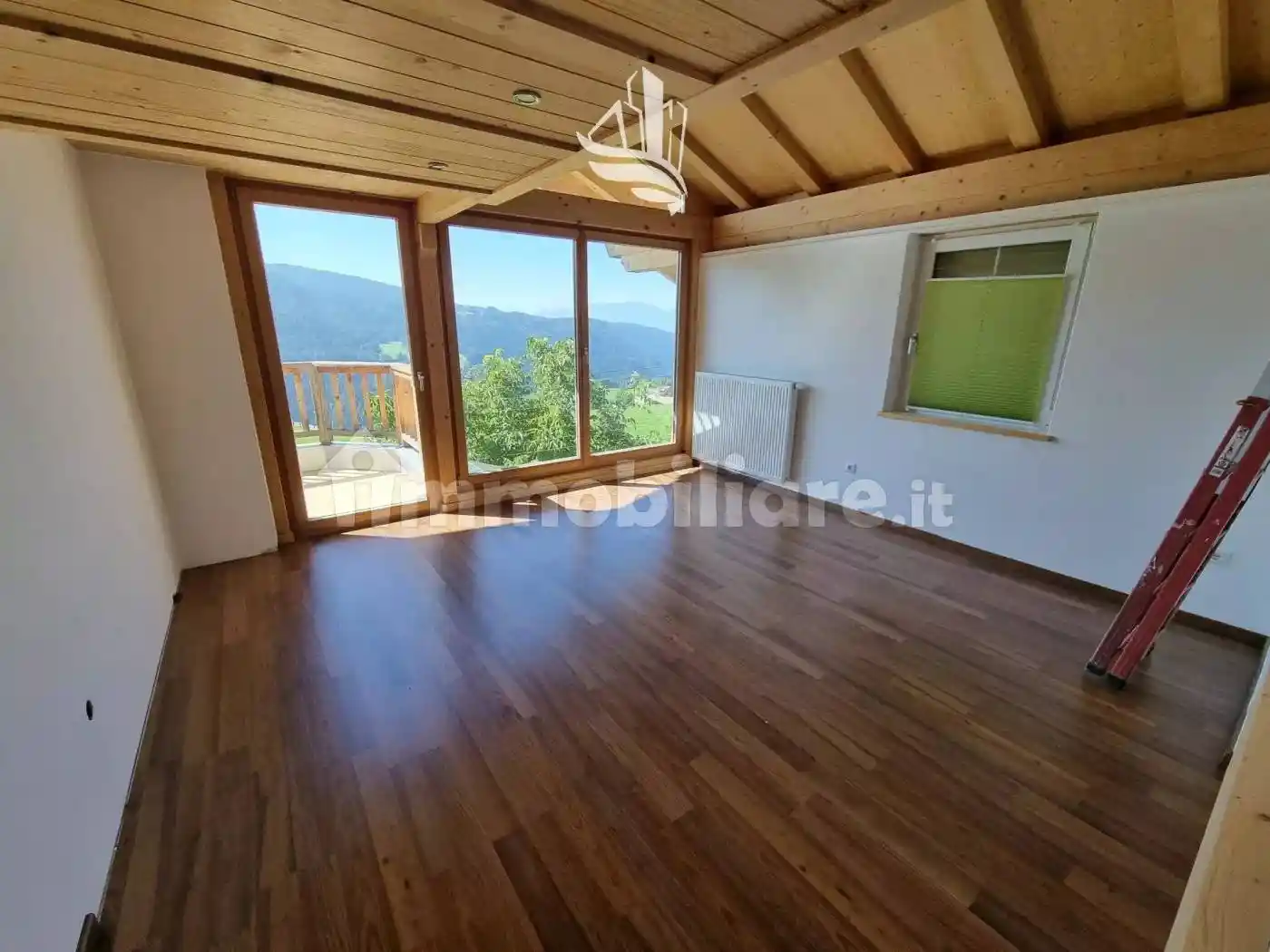 Casa indipendente in vendita a Nova Ponente