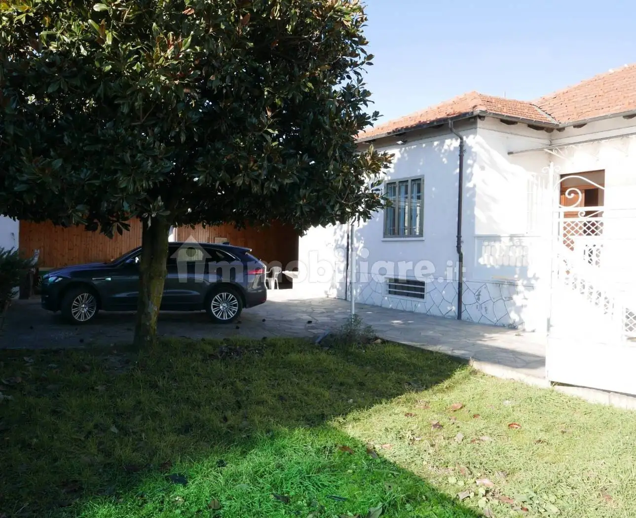 Villa in affitto a Cavour