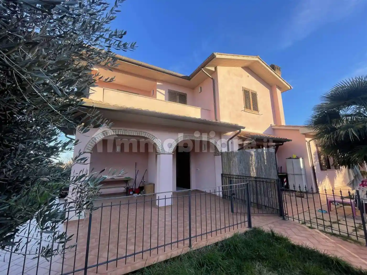 Villa in vendita a Castiglione del Lago