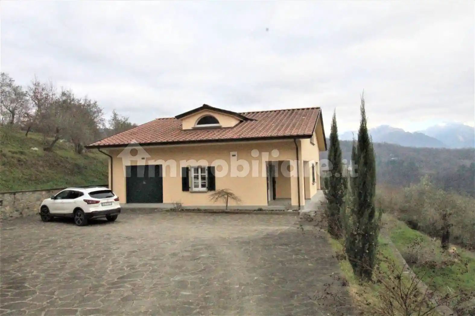 Villa in vendita a Fivizzano