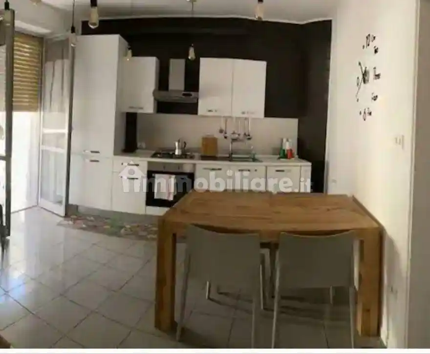 Trilocale Lungomare Giacomo Matteotti 1, Via Venezia - Lungofiume Paolucci, Pescara - foto 2