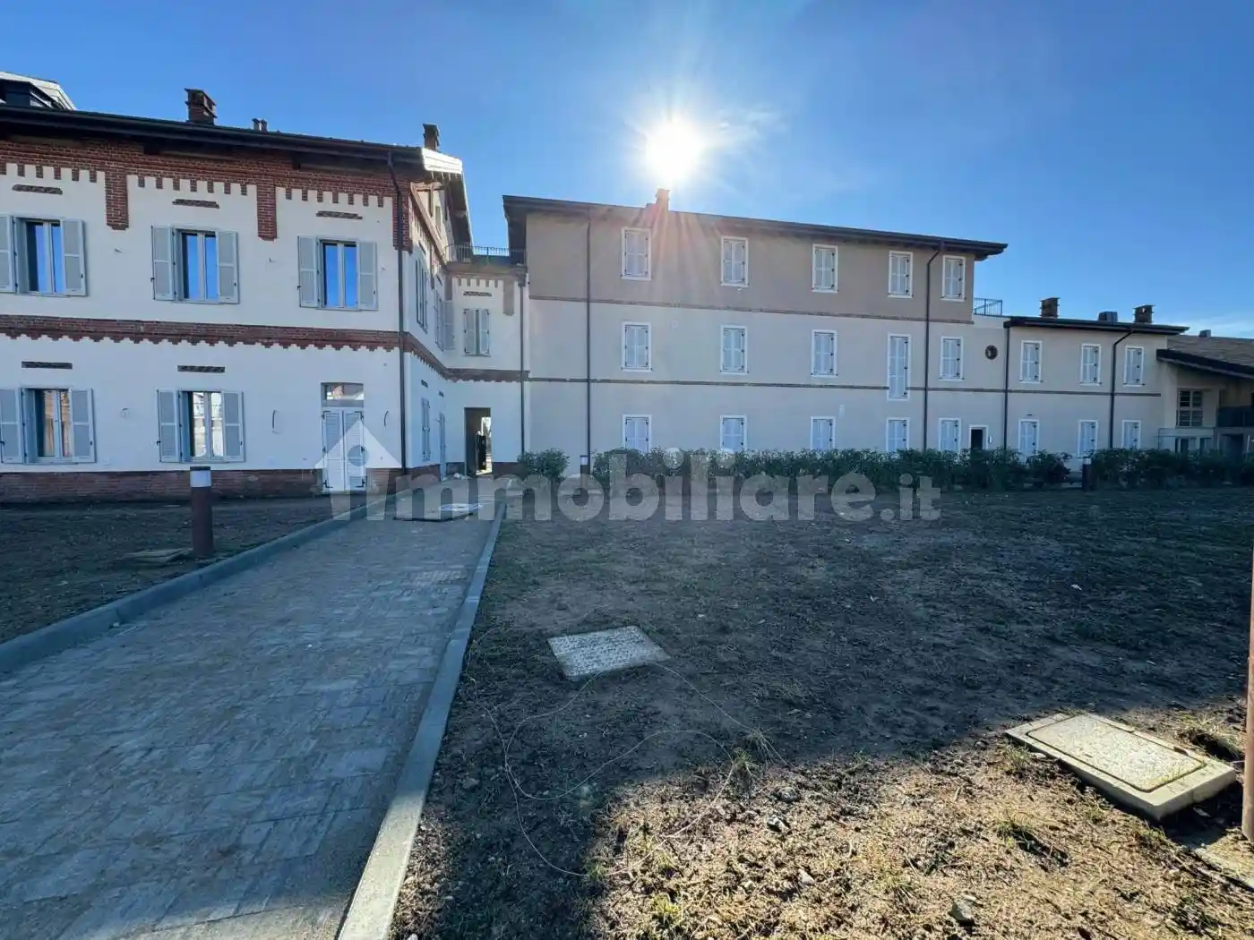 Appartamento in vendita a Novara