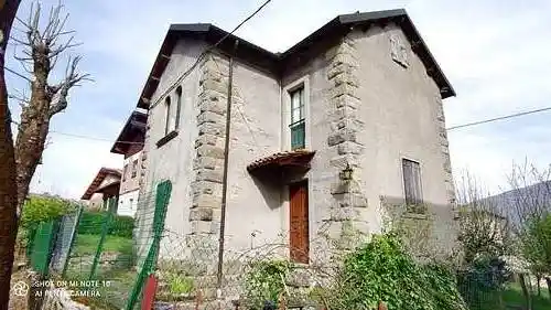 Villa in vendita a Fanano
