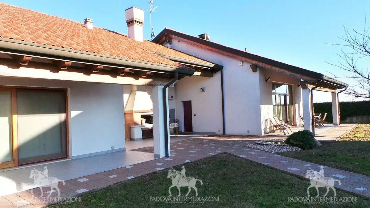 Villa in vendita a Jesolo