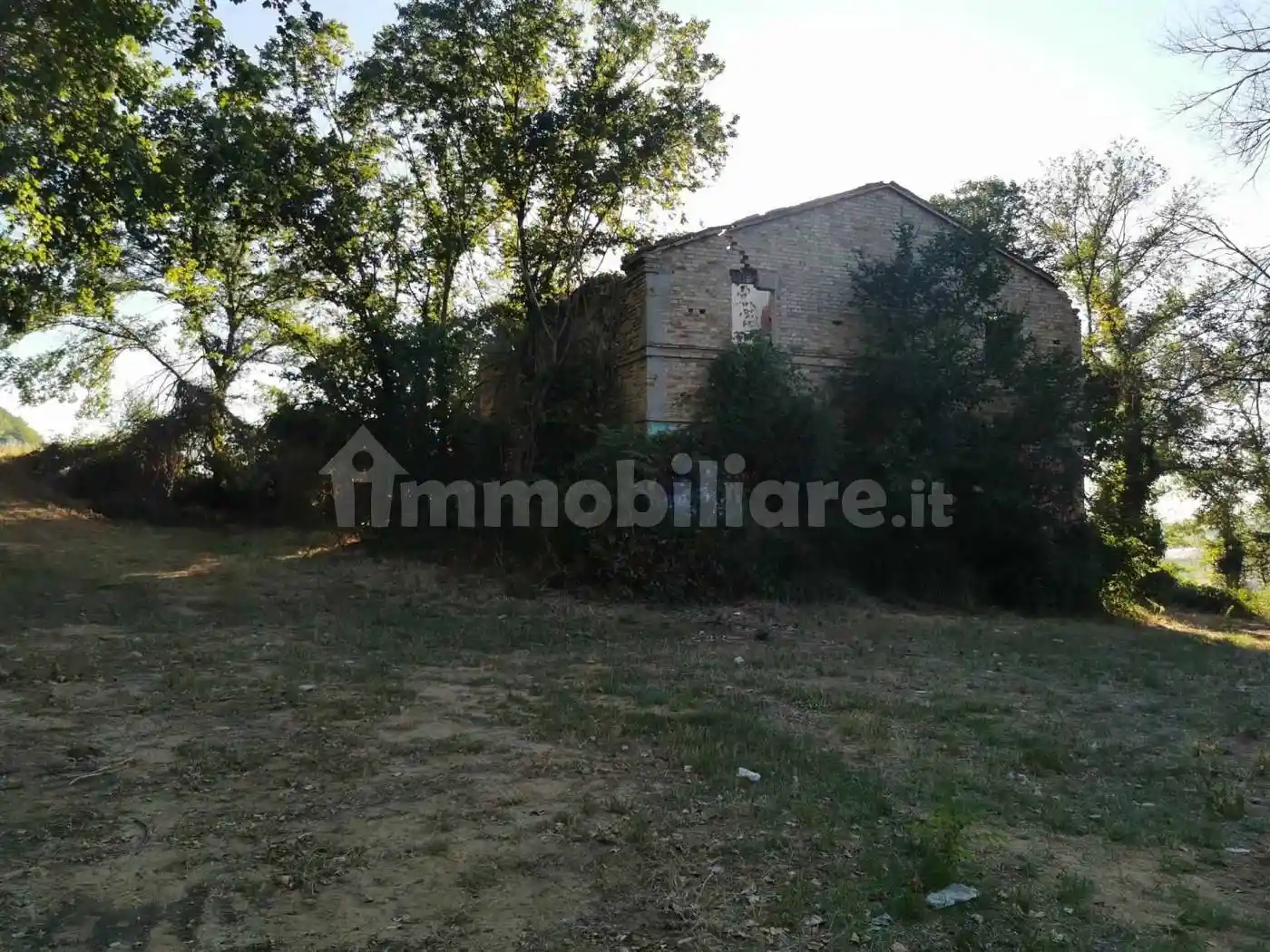 Rustico - Casale in vendita a Civitanova Marche