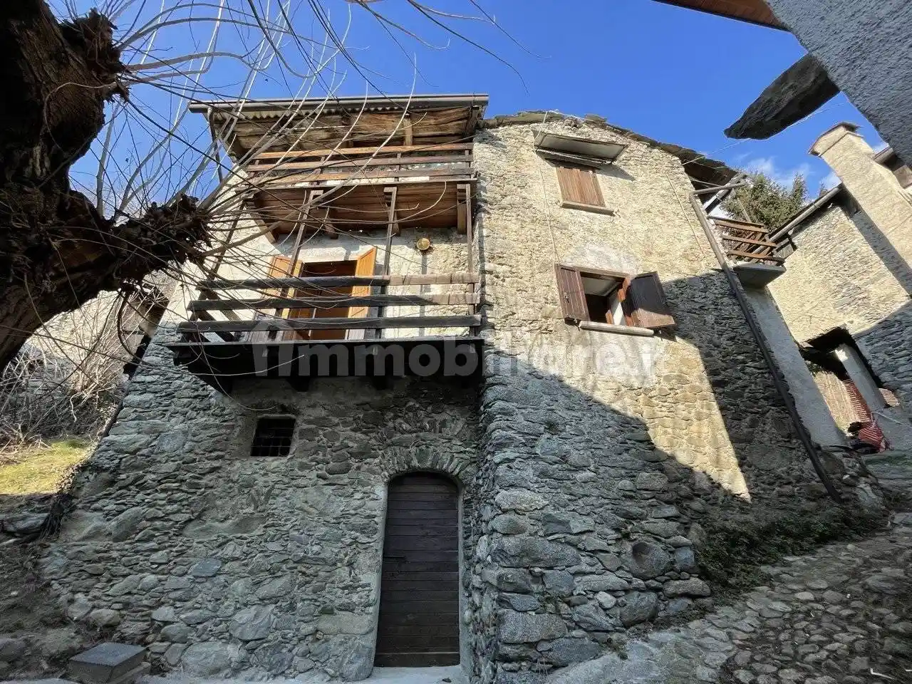 Casa indipendente in vendita a Traona
