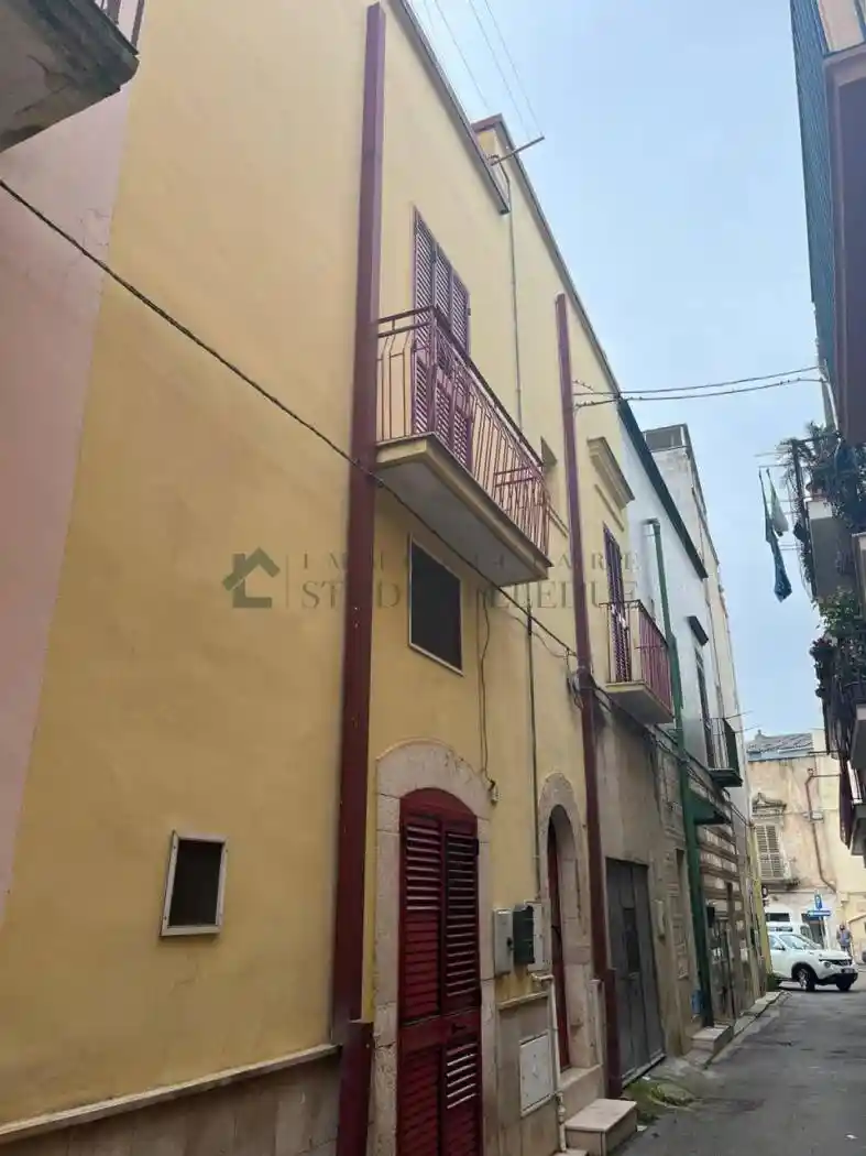Casa indipendente in vendita a Sannicandro di Bari