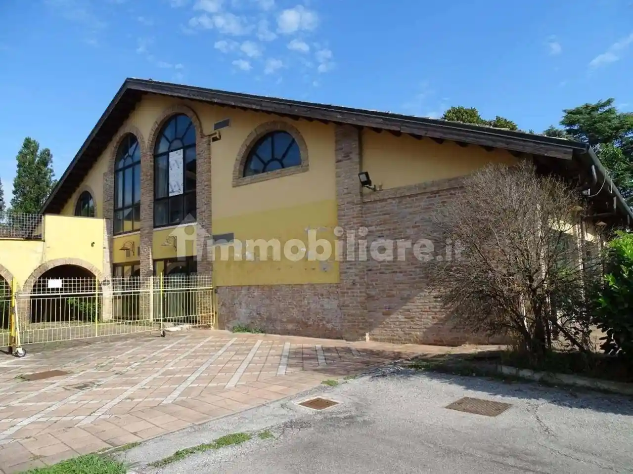 Palazzo - Edificio in vendita a Porto Viro