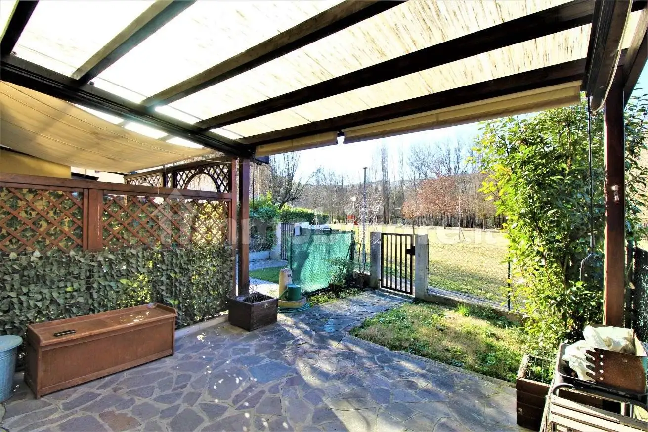 Villetta a schiera in vendita a Pianoro