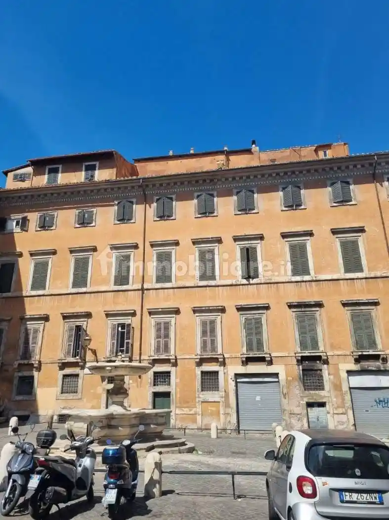 Quadrilocale piazza delle Cinque Scole 24, Ghetto - Portico d'Ottavia, Roma - foto 3