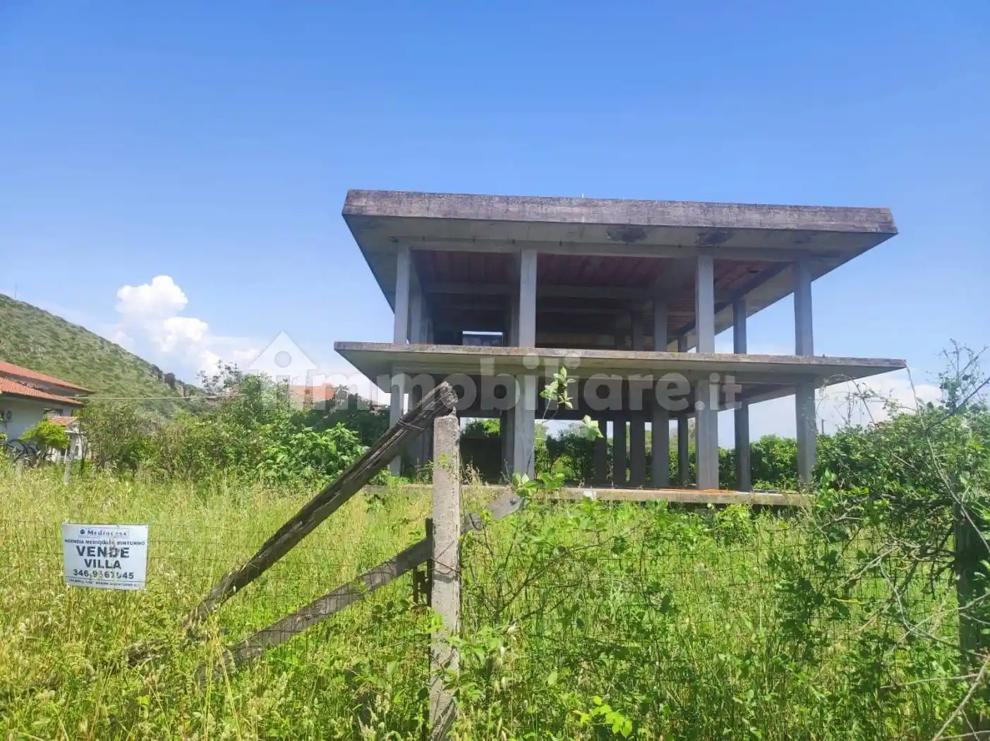 Villa in vendita a Minturno