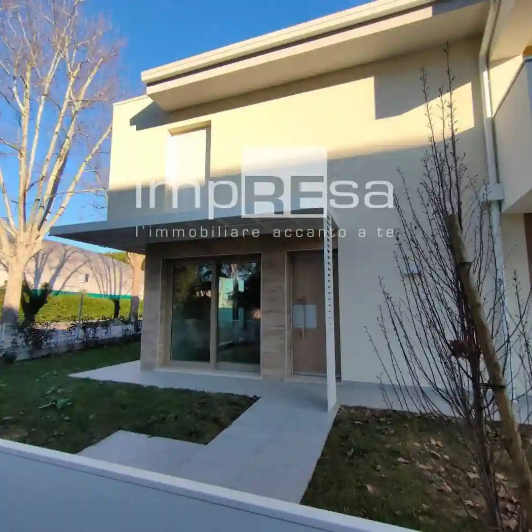 Villetta a schiera - foto 2