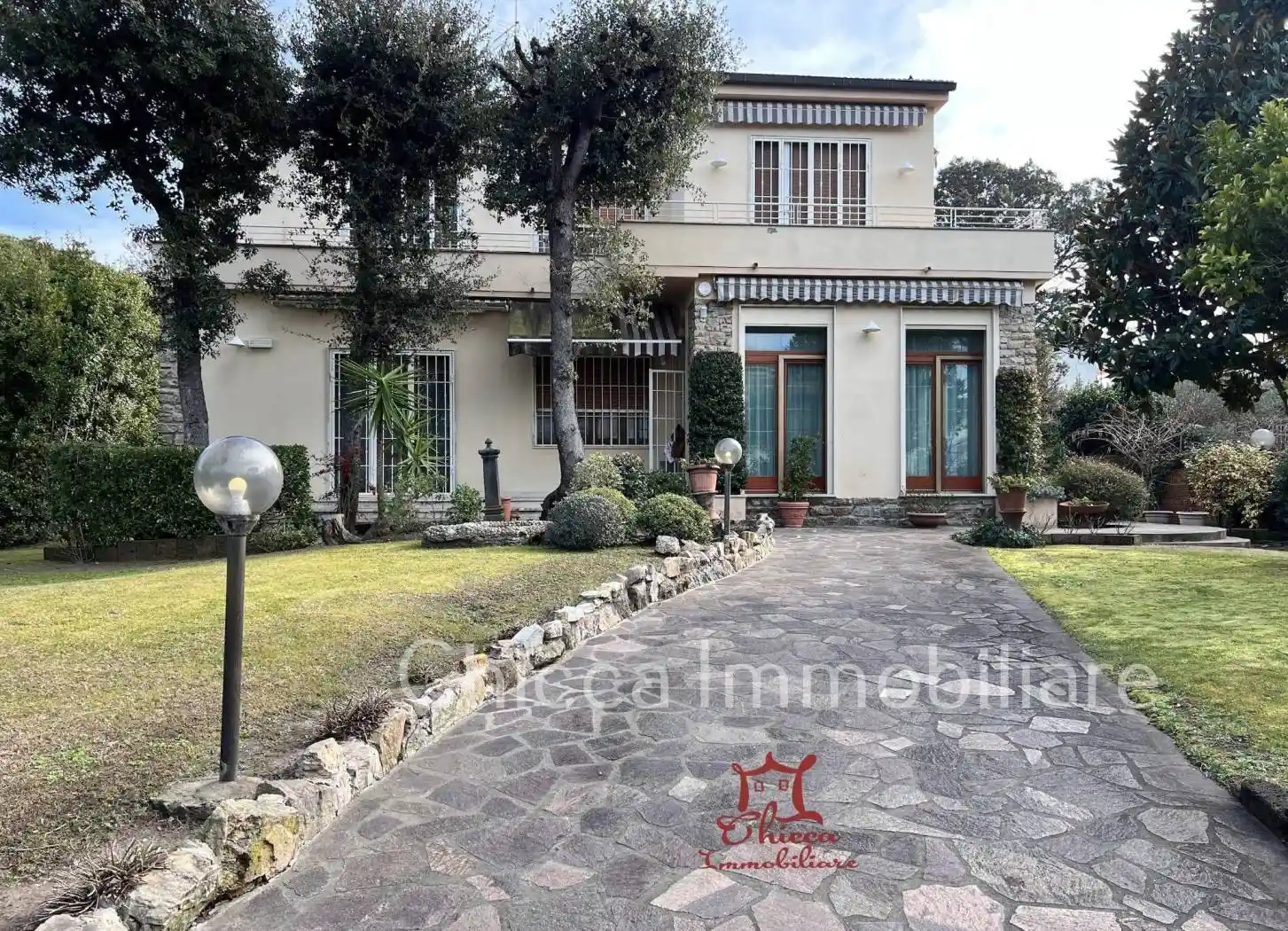 Villa in vendita a Pisa