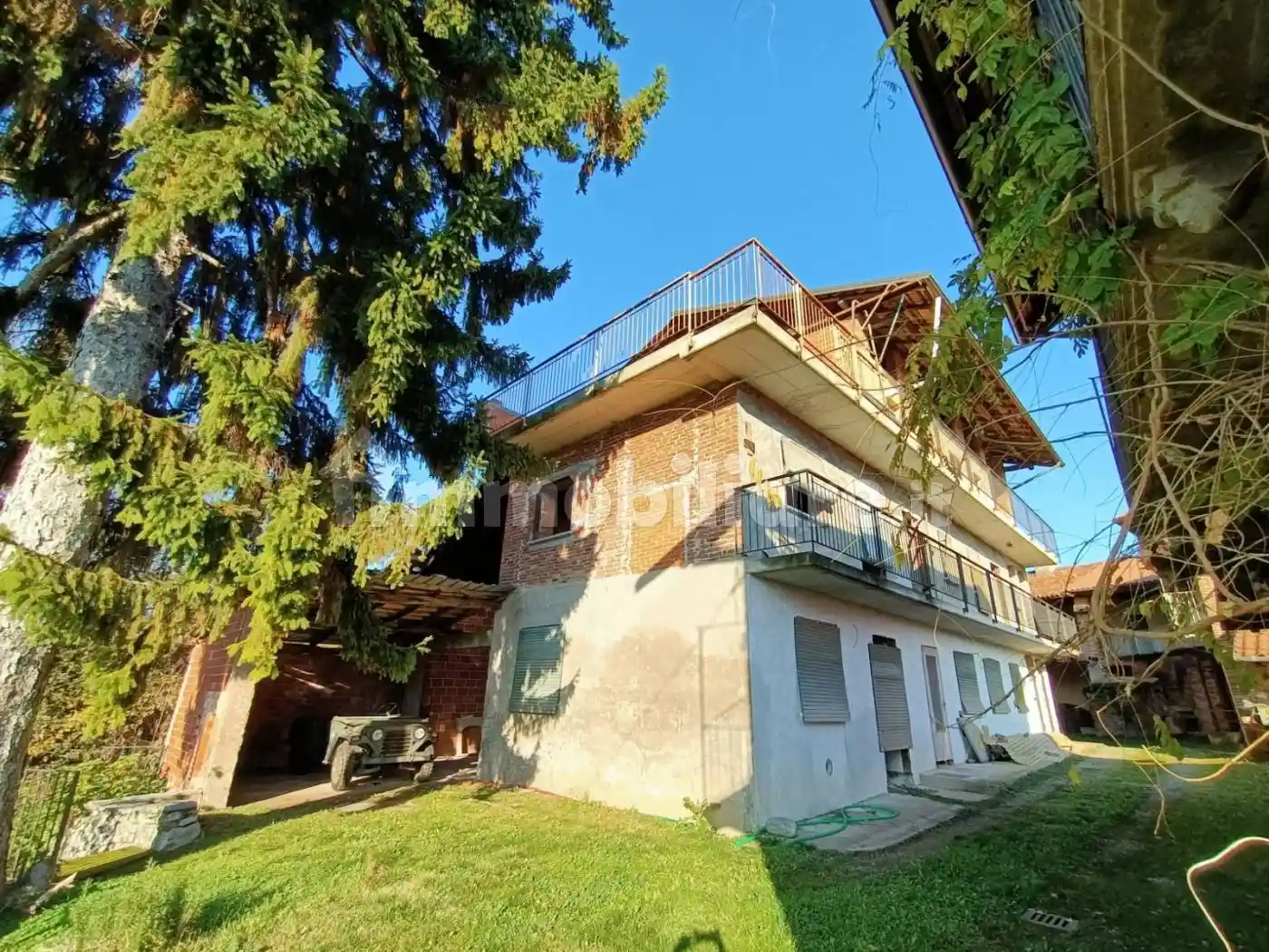 Rustico - Casale in vendita a Roasio