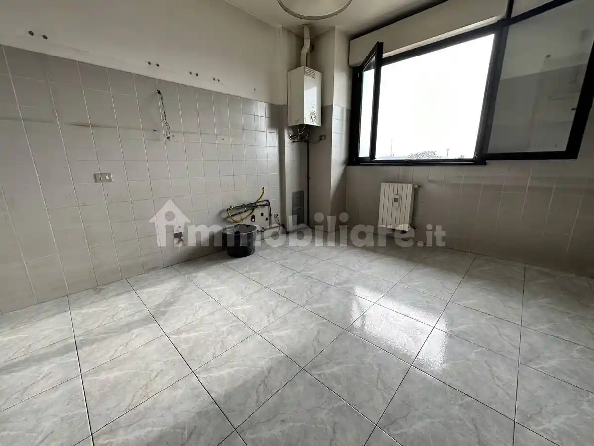 Trilocale via Ernesto Teodoro Moneta, 43, Affori, Milano - foto 5