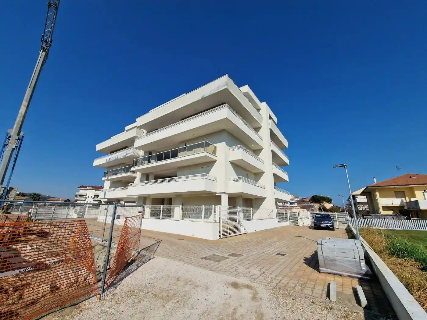 Palazzo - Edificio in vendita a Tortoreto