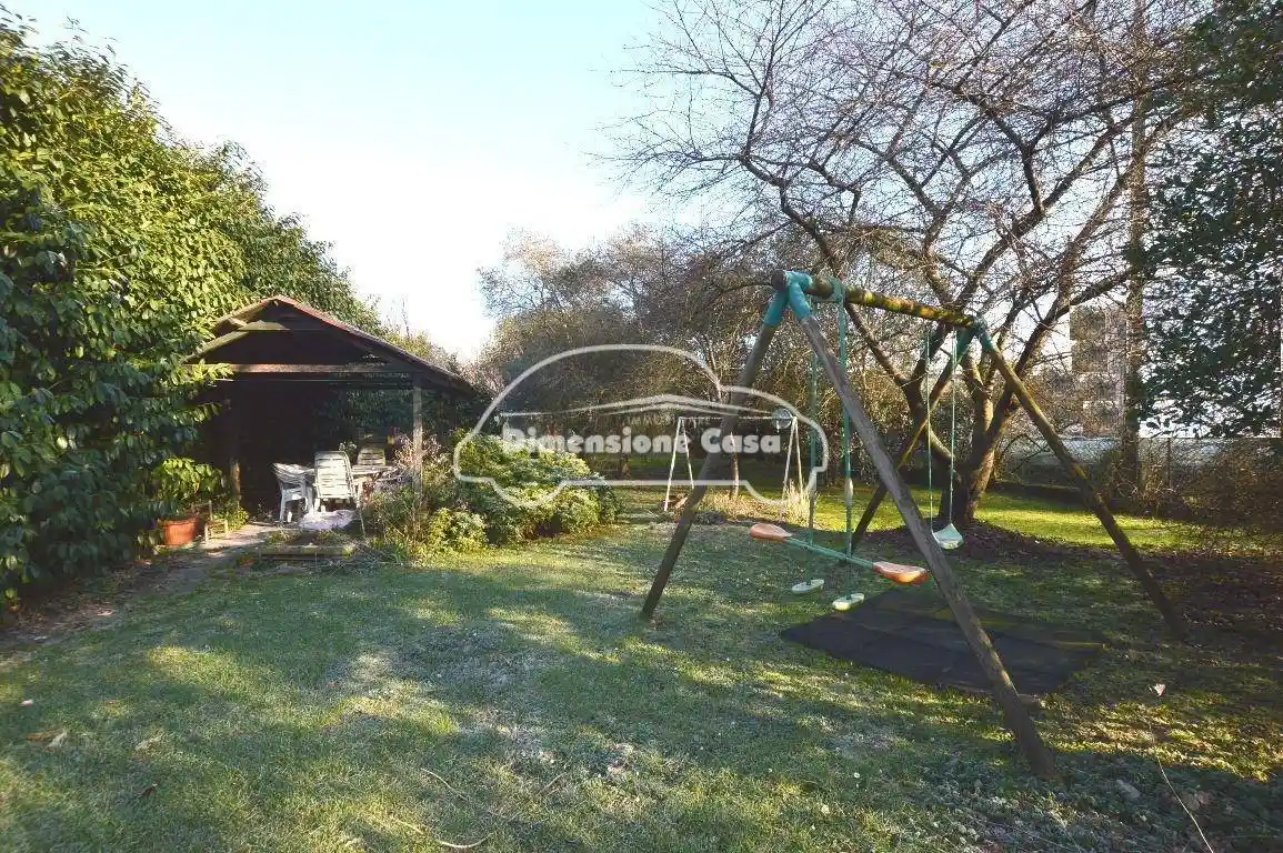 Villetta a schiera in vendita a Lucca