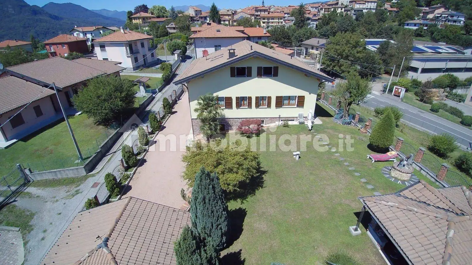 Villa unifamiliare via Milano, Bedero Valcuvia - foto 2