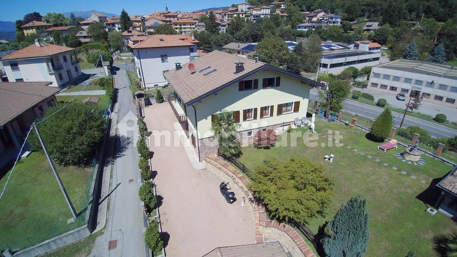 Villa unifamiliare via Milano, Bedero Valcuvia - foto 3