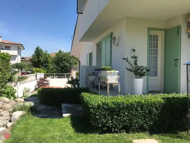 Villa in vendita a Caerano di San Marco