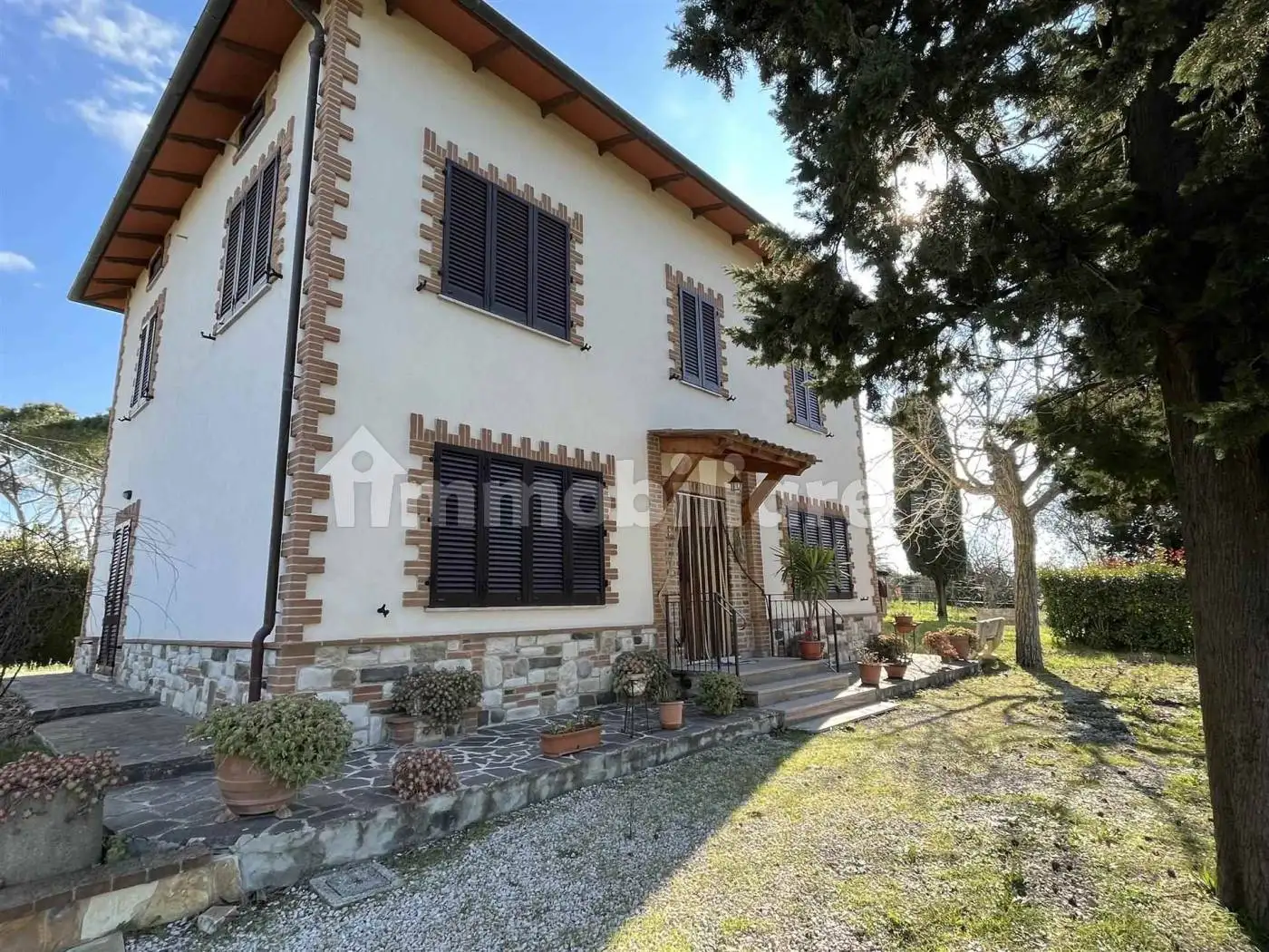 Villa in vendita a Castiglione del Lago