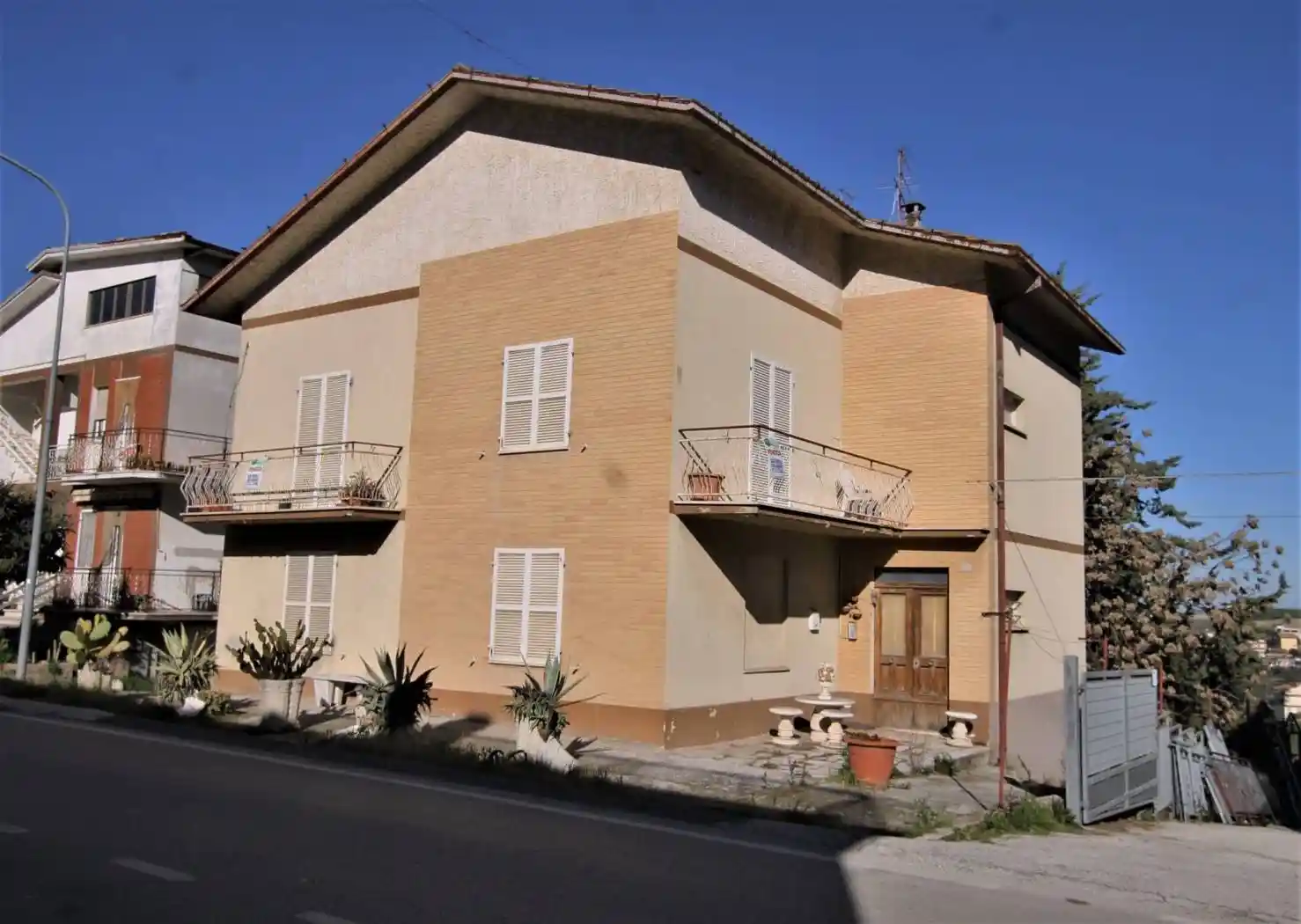 Casa indipendente in vendita a Fermo