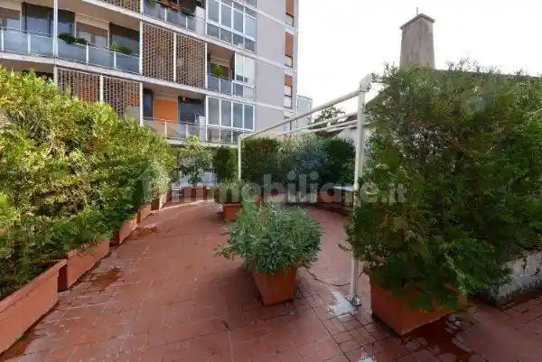 Appartamento in vendita a Monza