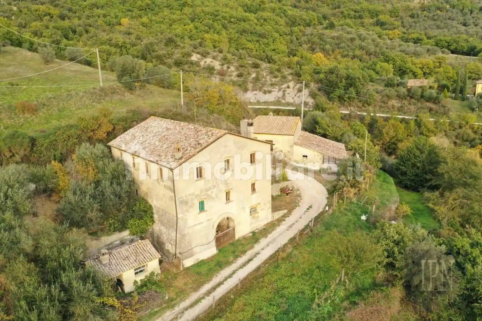 Rustico - Casale in vendita a Umbertide