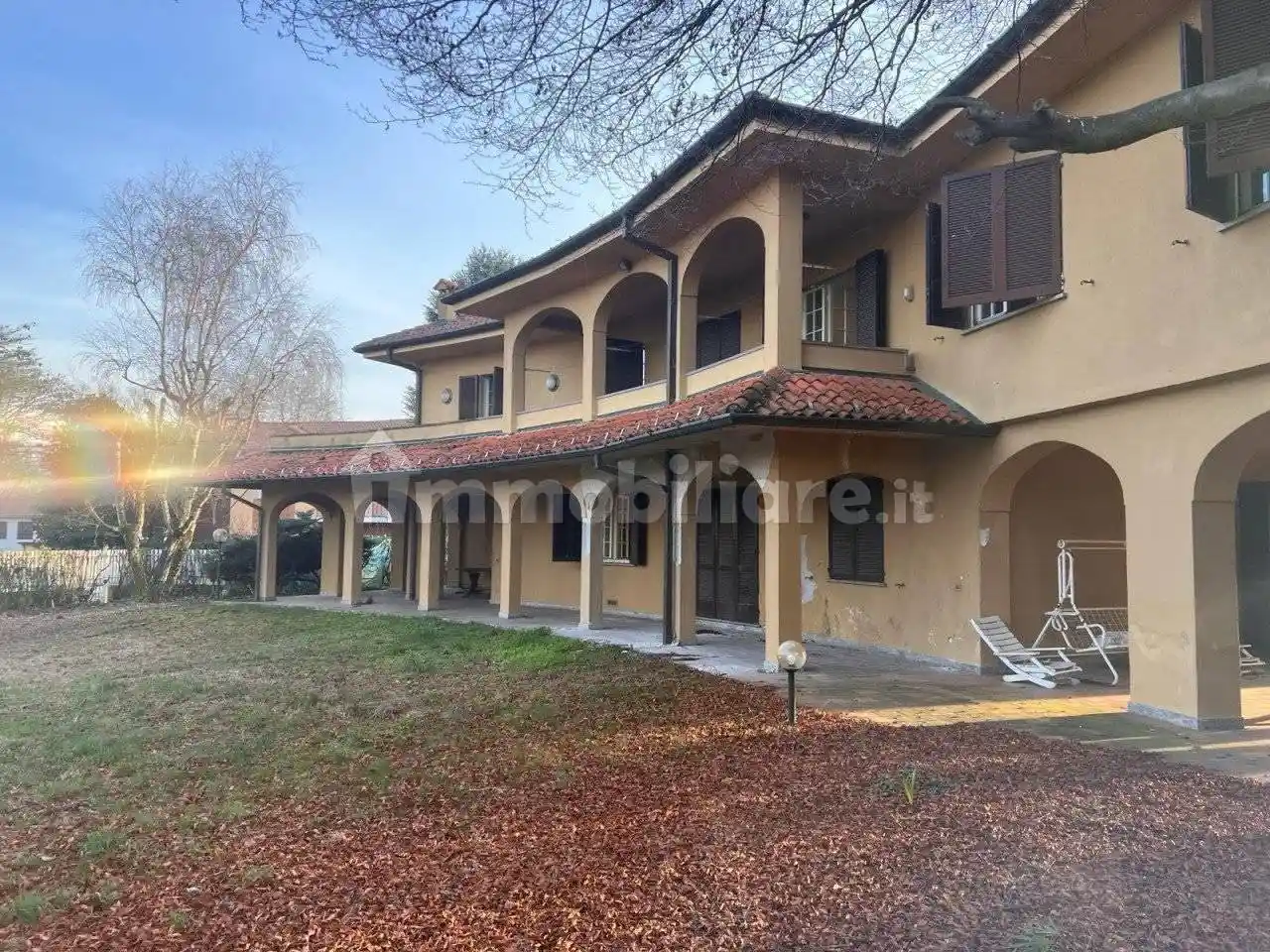 Villa in vendita a Dormelletto