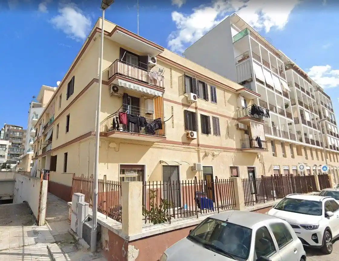 Appartamento in vendita a Bari