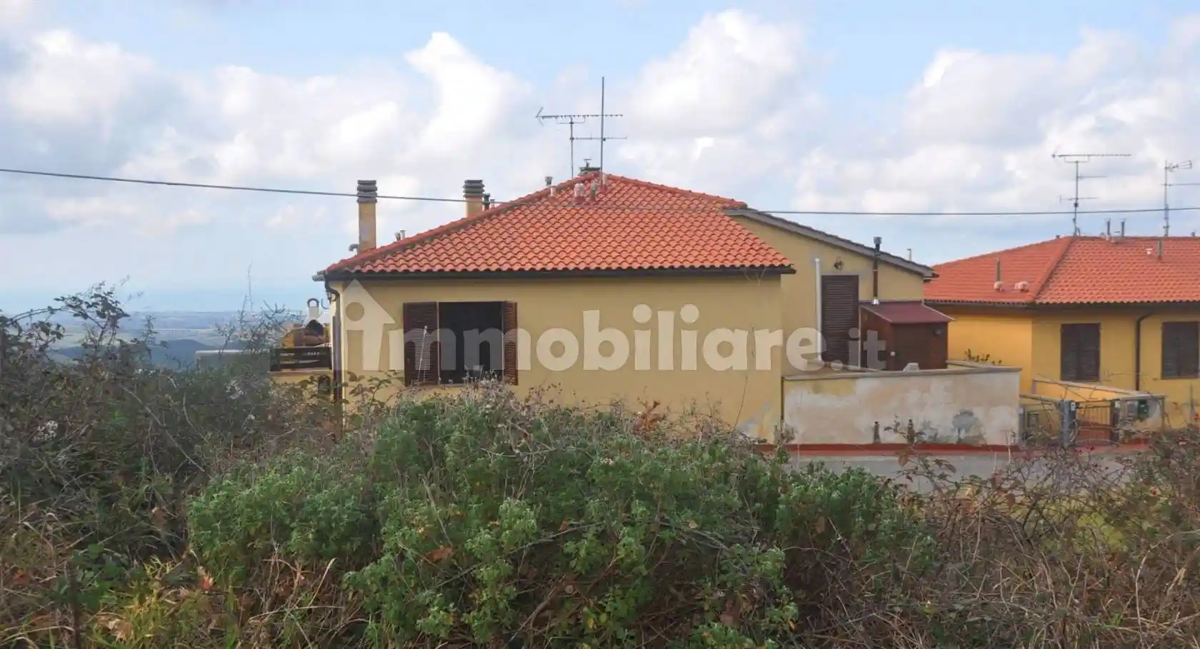 Appartamento in vendita a Castellina Marittima