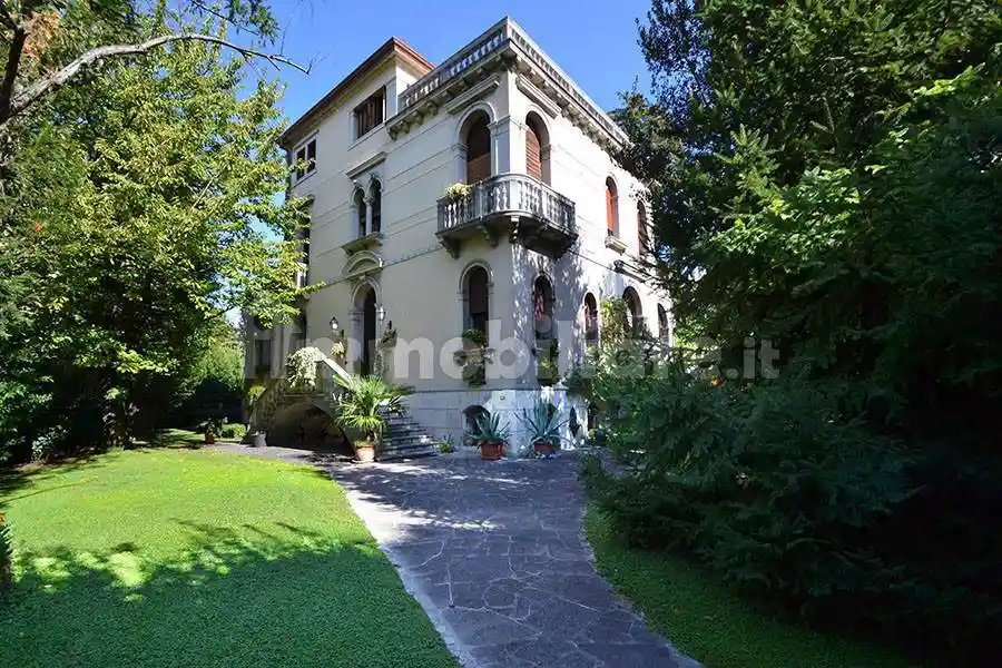 Villa in vendita a Treviso