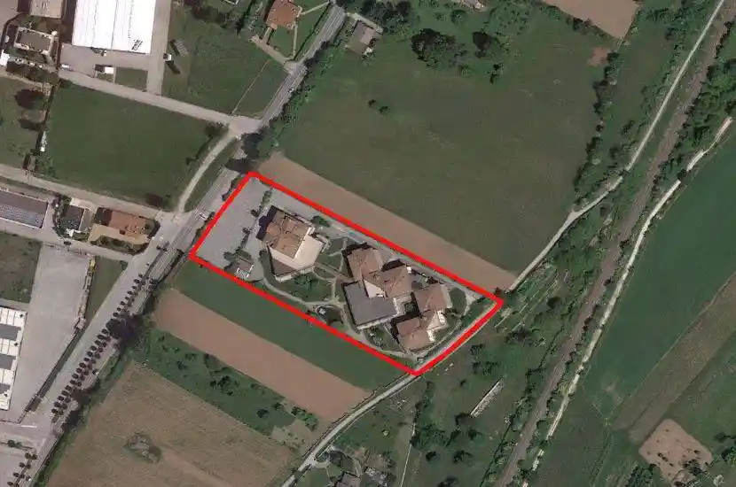 Palazzo - Edificio in vendita a Borgo San Dalmazzo