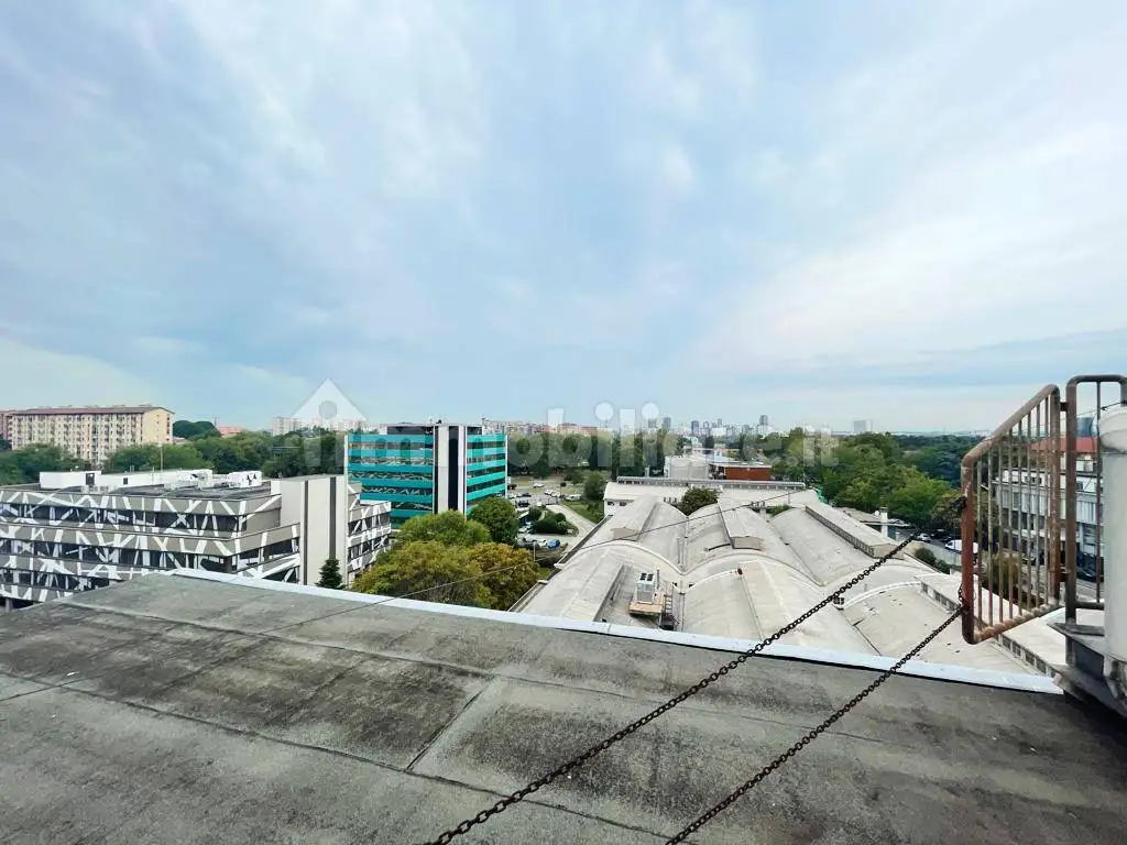 Building in vendita a Milan