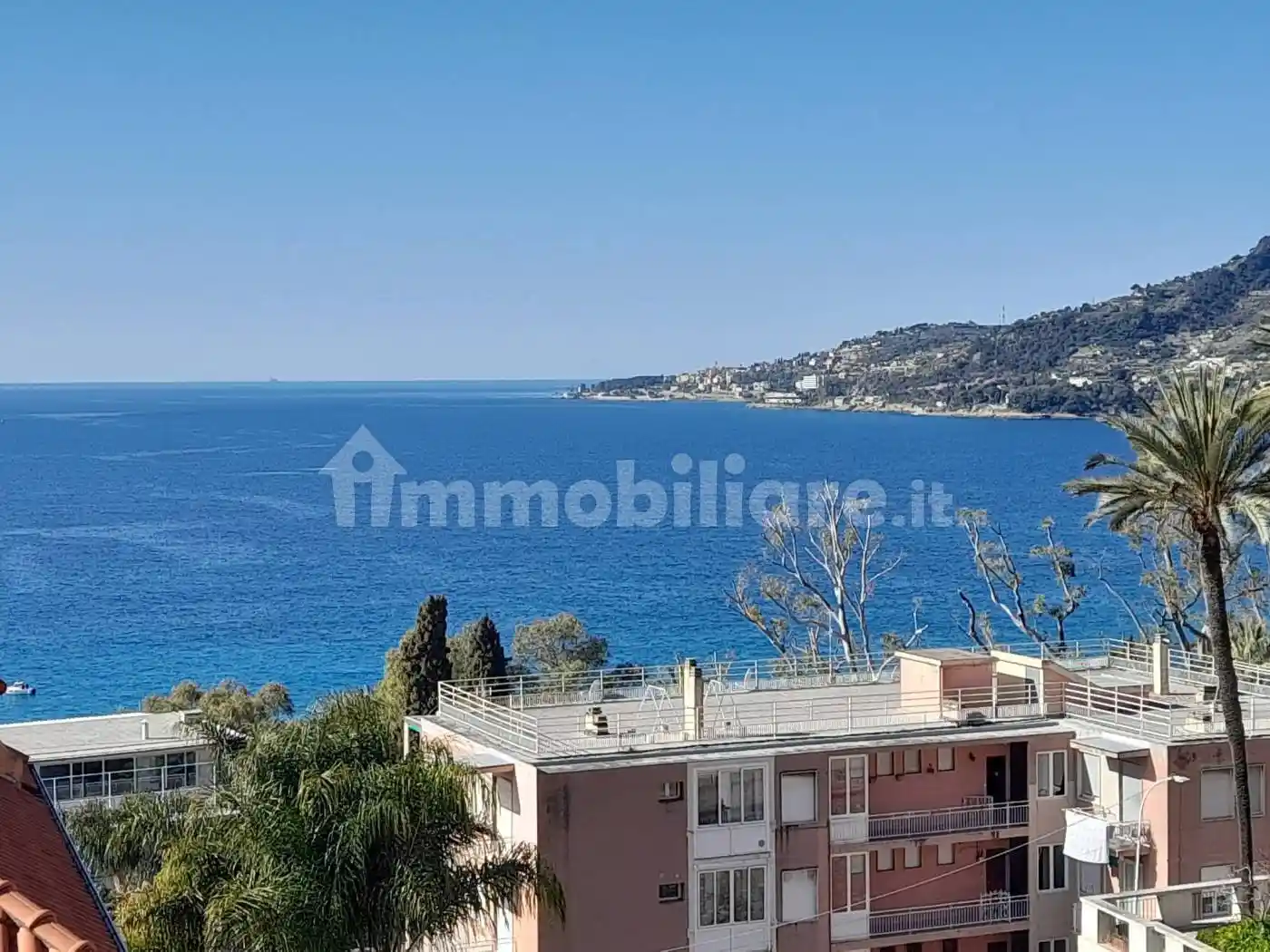 Appartamento in vendita a Ospedaletti