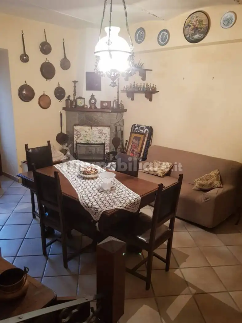 Rustico - Casale in vendita a Cereseto