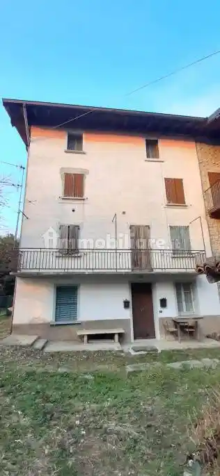 Casa indipendente in vendita a Zogno