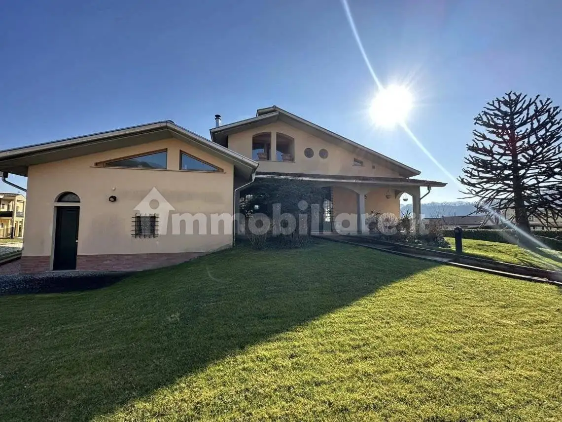 Villa in vendita a Brugnato