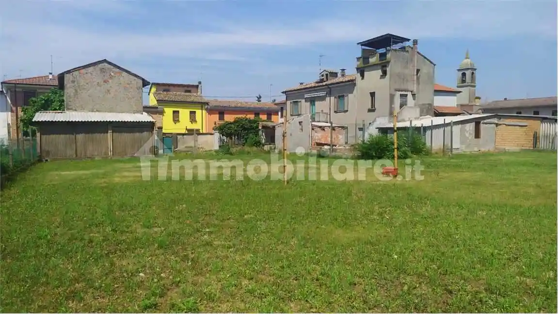 Rustico - Casale in vendita a Castel San Giovanni