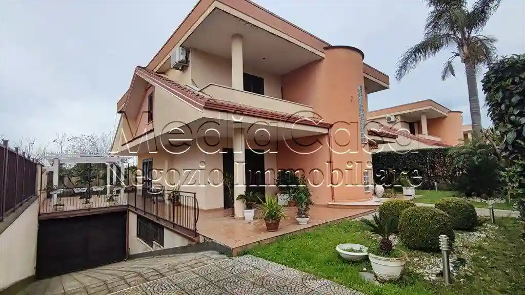 Villa - foto 4