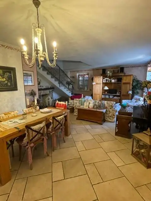 Villa in vendita a Tortona