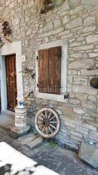 Rustico - Casale in vendita a Fanano