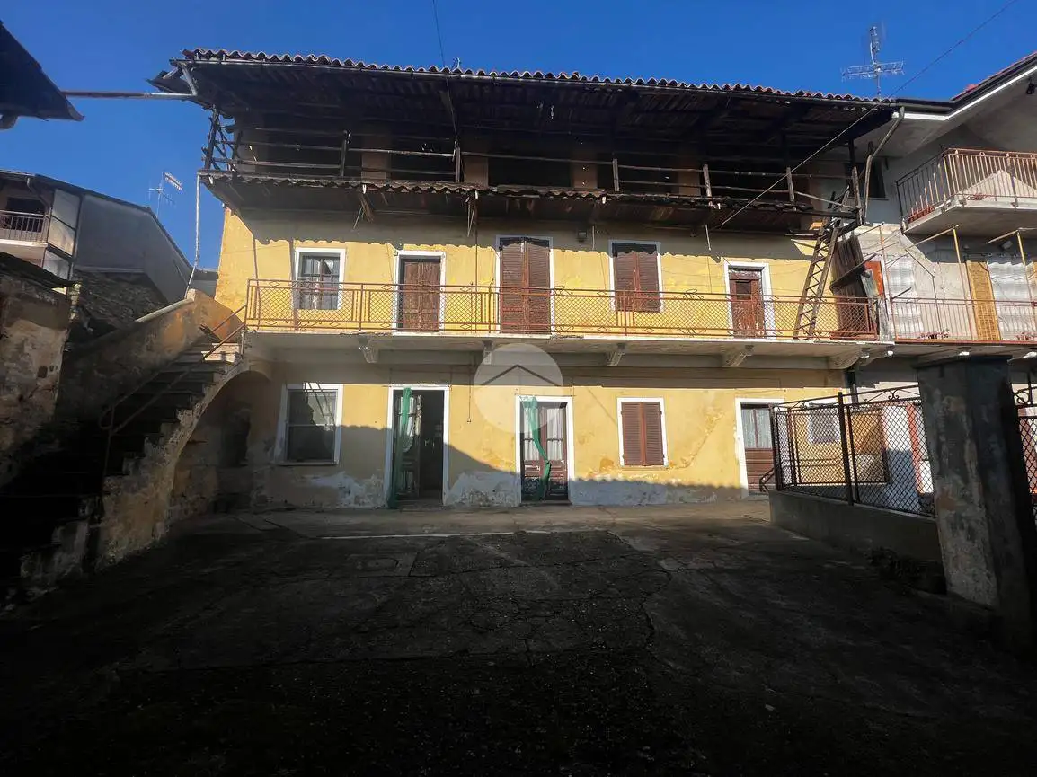 Casa indipendente in vendita a Cossano Canavese